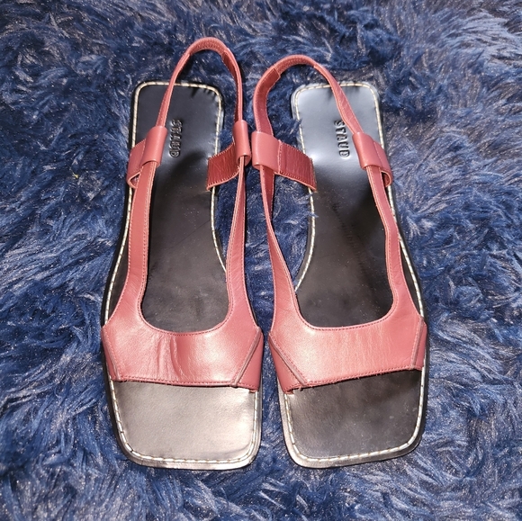 STAUD Shoes - Staud maroon modern leather sandals size 38
